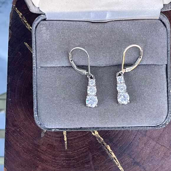 Vintage Cubic Zirconia Dangle Earrings 925 Sterling Wedding Jewelry - Picture 2 of 8